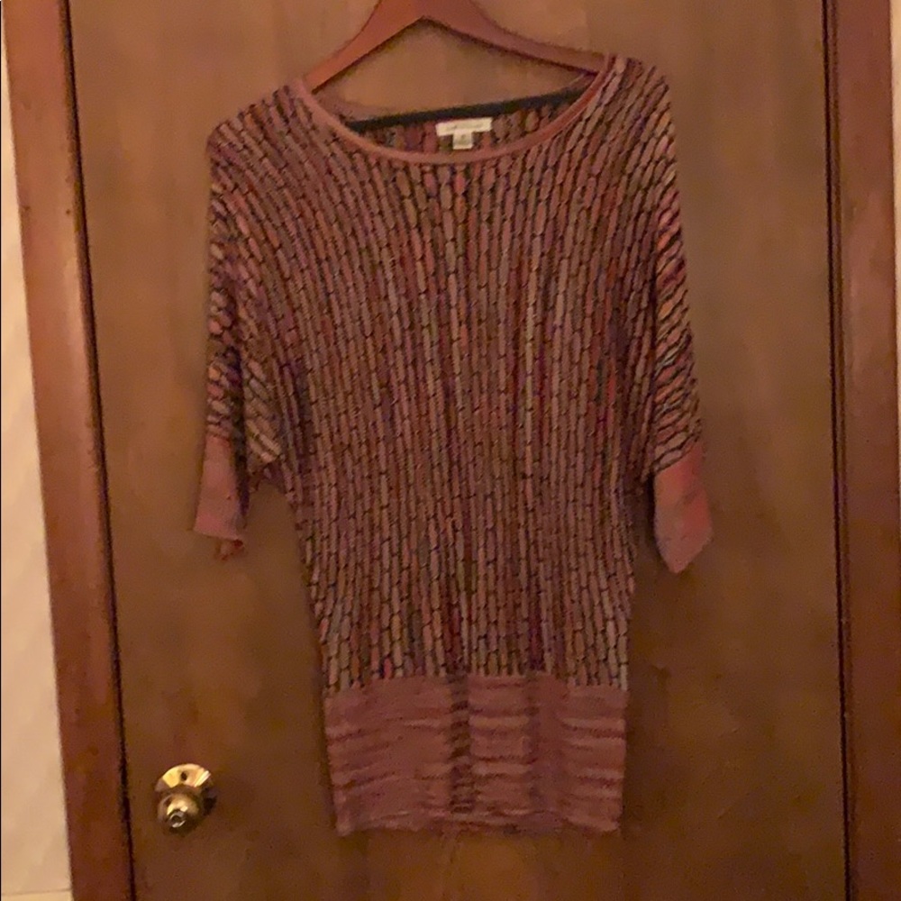 Short sleeve sweater